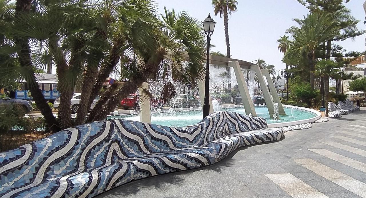 Naufragos Beach Apartment Torrevieja Ngoại thất bức ảnh