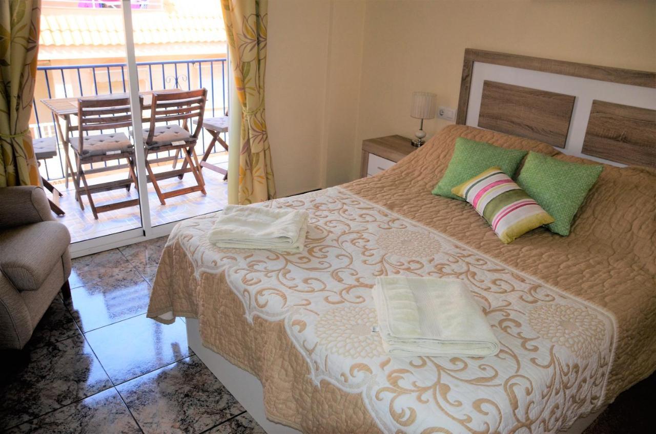 Naufragos Beach Apartment Torrevieja Ngoại thất bức ảnh