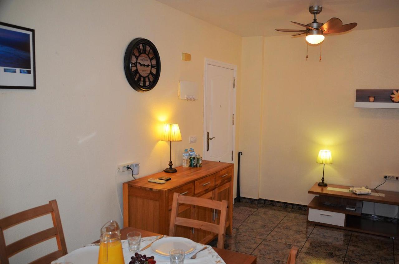Naufragos Beach Apartment Torrevieja Ngoại thất bức ảnh